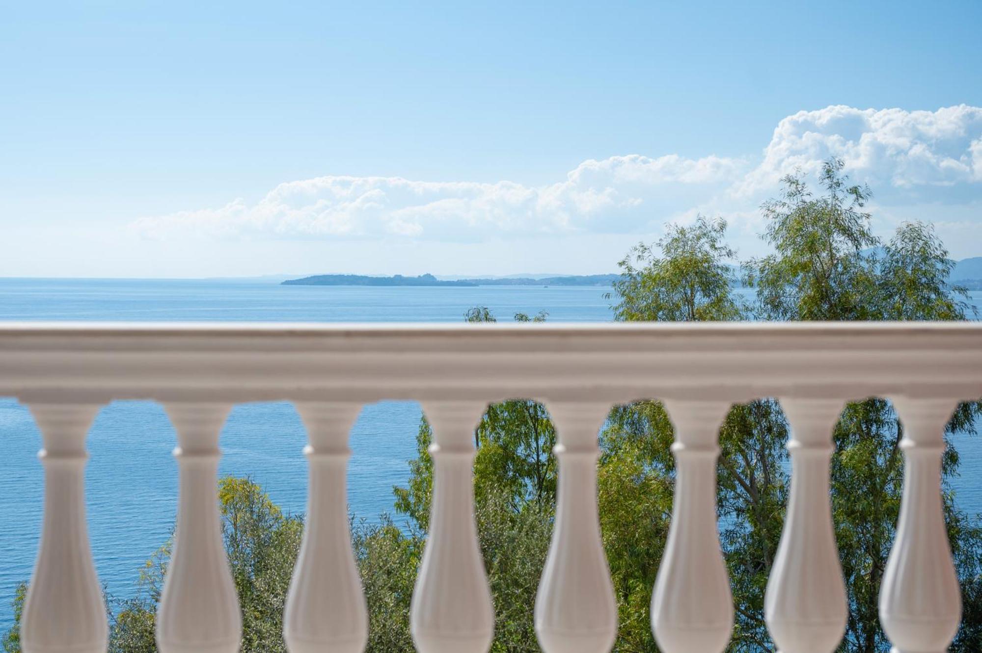 Sunrise View Apartments Barbati Exterior photo